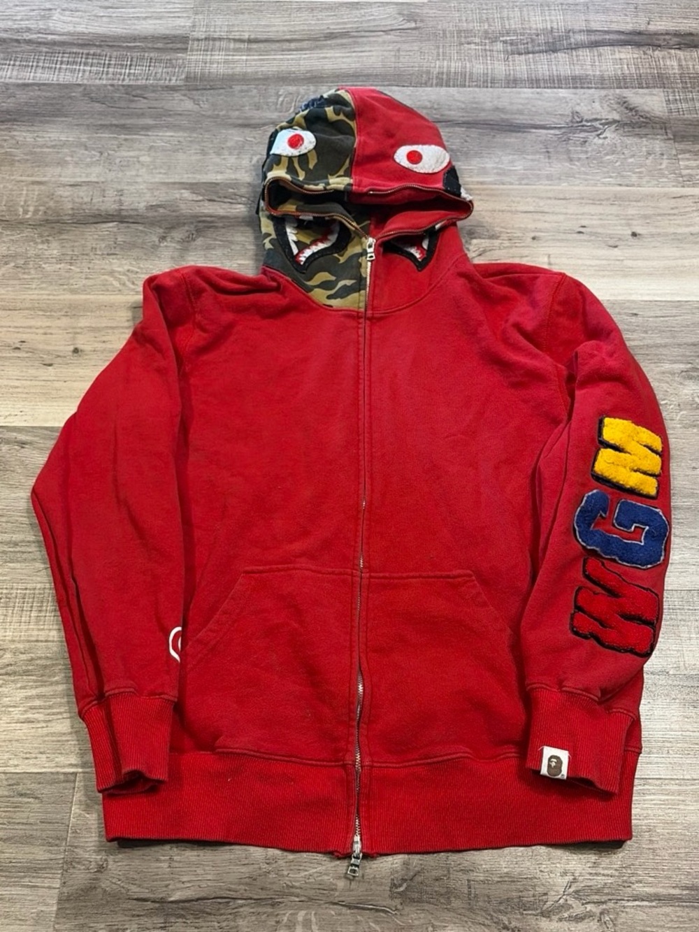 Red bathing ape zip up